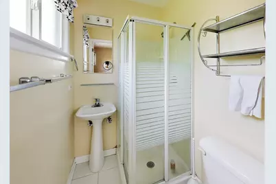 1081 Willson Drive, Des Plaines, IL 60016 - Photo 11