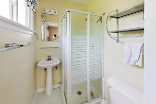 1081 Willson Dr, Des Plaines, IL 60016 - Photo 11