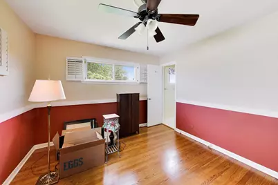 1081 Willson Drive, Des Plaines, IL 60016 - Photo 9