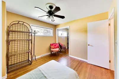 1081 Willson Drive, Des Plaines, IL 60016 - Photo 13