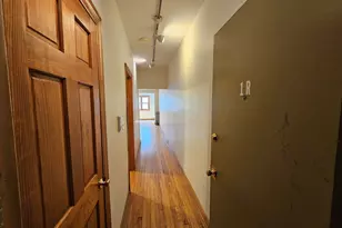 703 W Cornelia Ave, Chicago, IL 60657 - Photo 1