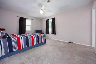 15 Lakedale Dr, Salem, IL 62881 - Photo 23