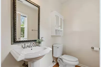 402 Crescent Street, Wheaton, IL 60187 - Photo 9