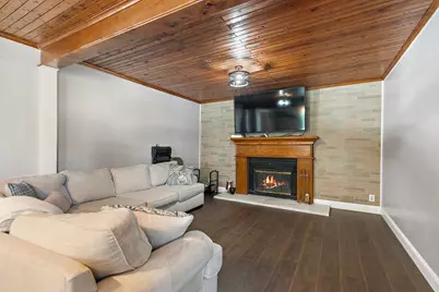220 N Elm Street, Leland, IL 60531 - Photo 7