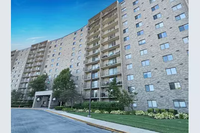 6340 Americana Drive #210, Willowbrook, IL 60527 - Photo 1