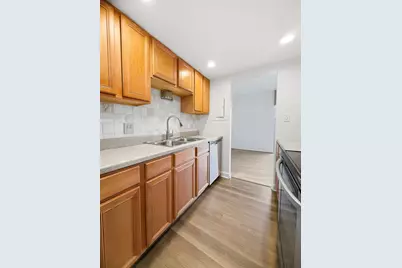 6340 Americana Drive #210, Willowbrook, IL 60527 - Photo 5
