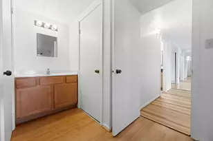 6340 Americana Dr, Willowbrook, IL 60527 - Photo 19