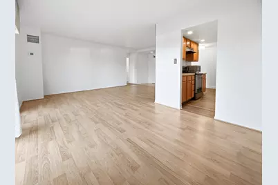 6340 Americana Drive #210, Willowbrook, IL 60527 - Photo 9