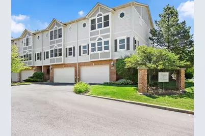 771 W Kristen Court, Palatine, IL 60067 - Photo 1