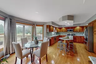 2361 Legacy Dr, Aurora, IL 60502 - Photo 7