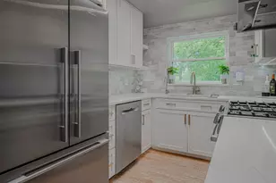 1500 Noyes St, Evanston, IL 60201 - Photo 11