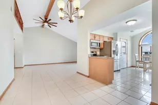 6252 Kallsen Dr, Tinley Park, IL 60477 - Photo 9