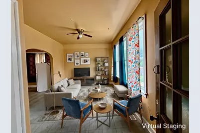 8757 S Marquette Avenue, Chicago, IL 60617 - Photo 11