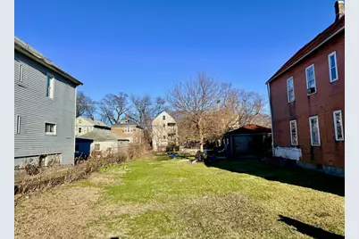 8757 S Marquette Avenue, Chicago, IL 60617 - Photo 3