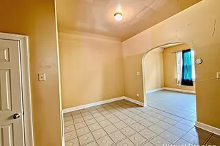 8757 S Marquette Ave, Chicago, IL 60617 - Photo 17