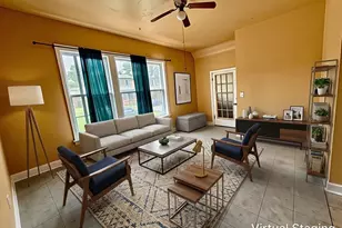 8757 S Marquette Ave, Chicago, IL 60617 - Photo 13