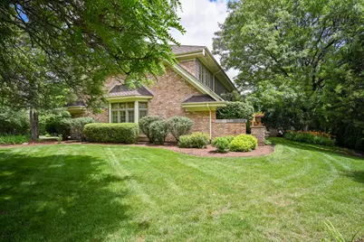 6450 Manor Drive, Burr Ridge, IL 60527 - Photo 51