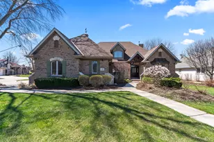 208 Sawgrass Dr, Palos Heights, IL 60463 - Photo 1