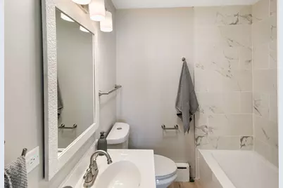 2226 Marshall Parkway, Waukegan, IL 60085 - Photo 7