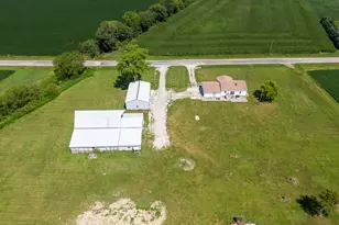 1067 E 3100 North Rd, Clifton, IL 60927 - Photo 19