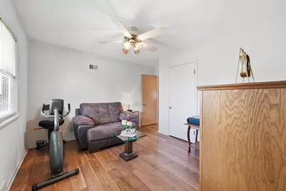 811 Magnolia Drive, Joliet, IL 60435 - Photo 11