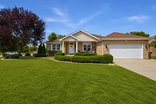 1175 Chase Trail, New Lenox, IL 60451 - Photo 3
