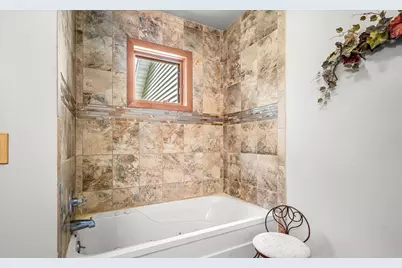 154 Lake Thunderbird Drive, Putnam, IL 61560 - Photo 17