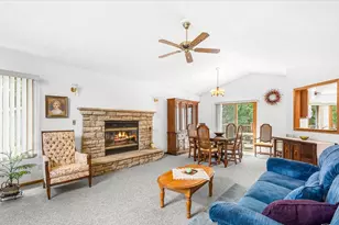 154 Lake Thunderbird Dr, Putnam, IL 61560 - Photo 9