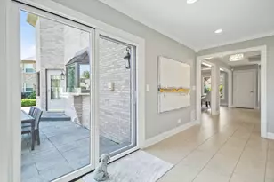 42 Founders Pointe North Dr, Bloomingdale, IL 60108 - Photo 11