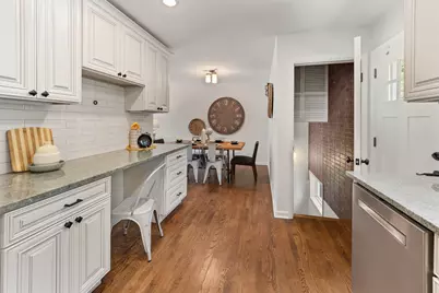 9331 Oriole Avenue, Morton Grove, IL 60053 - Photo 9