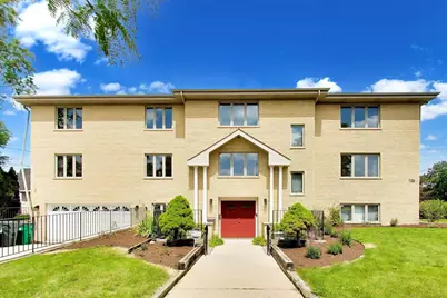 920 N Northwest Highway #2, Park Ridge, IL 60068 - Photo 1