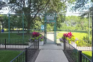 5455 N Sheridan Rd, Chicago, IL 60640 - Photo 25