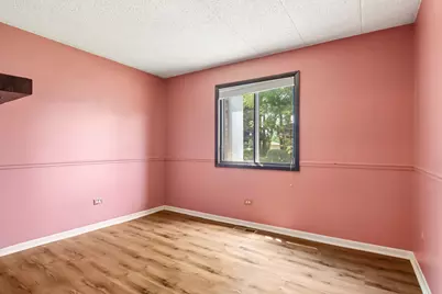 9555 Southwest Highway #1S, Oak Lawn, IL 60453 - Photo 13
