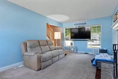 1404 Sequoia Circle, Yorkville, IL 60560 - Photo 9