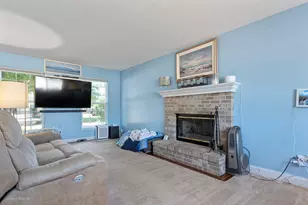 1404 Sequoia Cir, Yorkville, IL 60560 - Photo 7