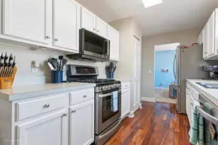 1404 Sequoia Cir, Yorkville, IL 60560 - Photo 5