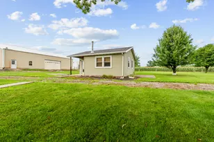 8353 Burns Hill Rd, Clifton, IL 61727 - Photo 29