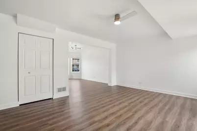1613 Victoria Park Circle, Aurora, IL 60504 - Photo 7