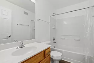 1613 Victoria Park Cir, Aurora, IL 60504 - Photo 23
