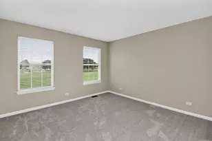 2212 James Leigh Dr, Aurora, IL 60503 - Photo 19