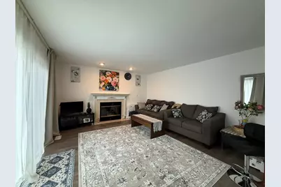 1577 Candlewood Drive, Crystal Lake, IL 60014 - Photo 7