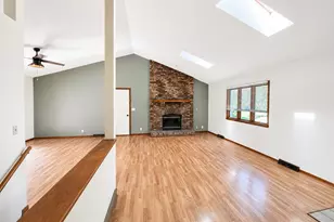 6615 W Gate Ct, Roscoe, IL 61073 - Photo 3