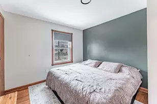 5215 W 63rd Pl, Chicago, IL 60638 - Photo 7
