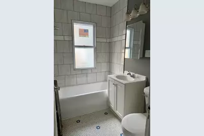 2456 W Lithuanian Plaza Court, Chicago, IL 60629 - Photo 3