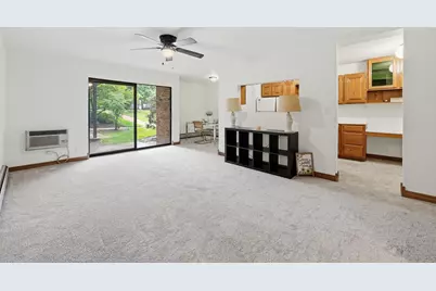 1806 Hemlock Place #102, Schaumburg, IL 60173 - Photo 7