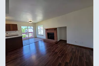 24 E Honeysuckle Drive, Round Lake Beach, IL 60073 - Photo 11