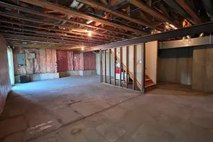 24 E Honeysuckle Dr, Round Lake Beach, IL 60073 - Photo 21