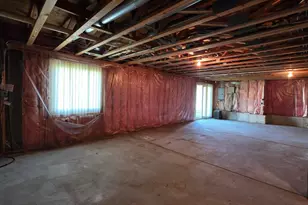 24 E Honeysuckle Dr, Round Lake Beach, IL 60073 - Photo 23