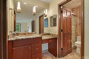 470 Highland Grove Dr, Buffalo Grove, IL 60089 - Photo 23