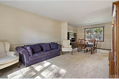 470 Highland Grove Drive, Buffalo Grove, IL 60089 - Photo 5